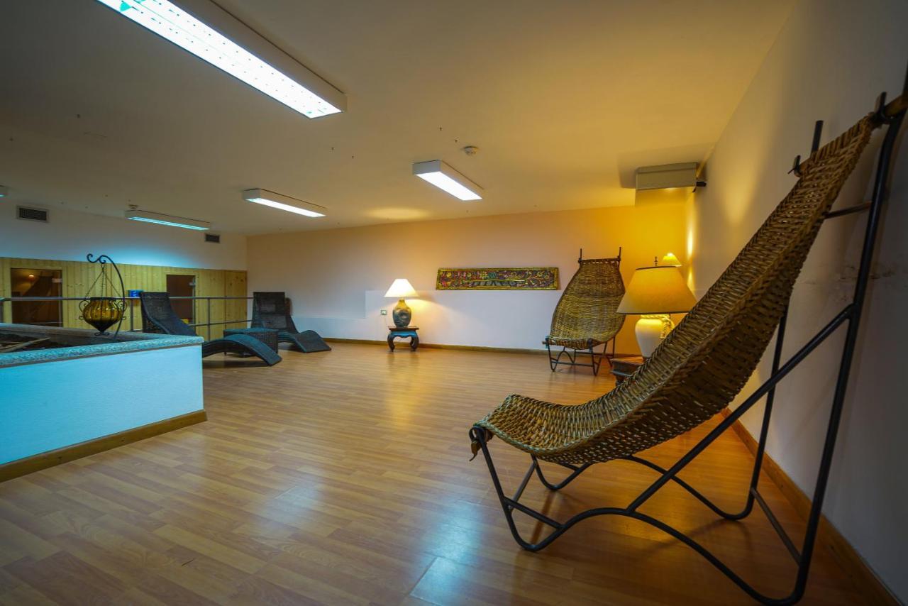 Borgo Saraceno Hotel-Residence 산타테레사의갈루라 외부 사진