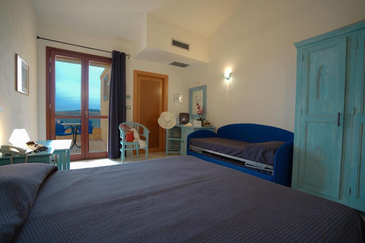Borgo Saraceno Hotel-Residence 산타테레사의갈루라 외부 사진