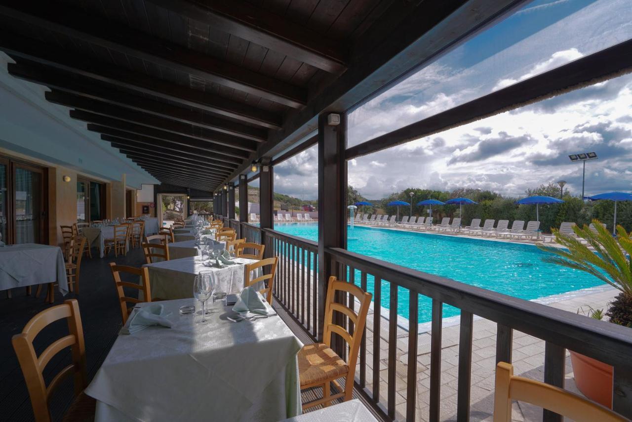 Borgo Saraceno Hotel-Residence 산타테레사의갈루라 외부 사진