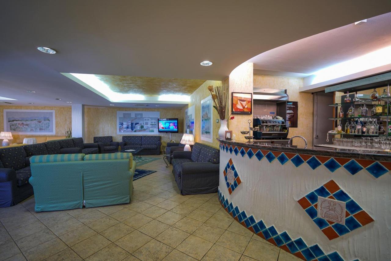 Borgo Saraceno Hotel-Residence 산타테레사의갈루라 외부 사진